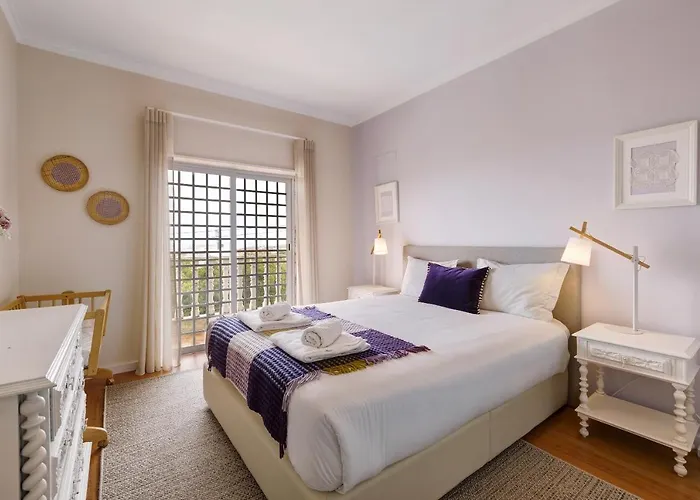 فيلة Caparica Sun