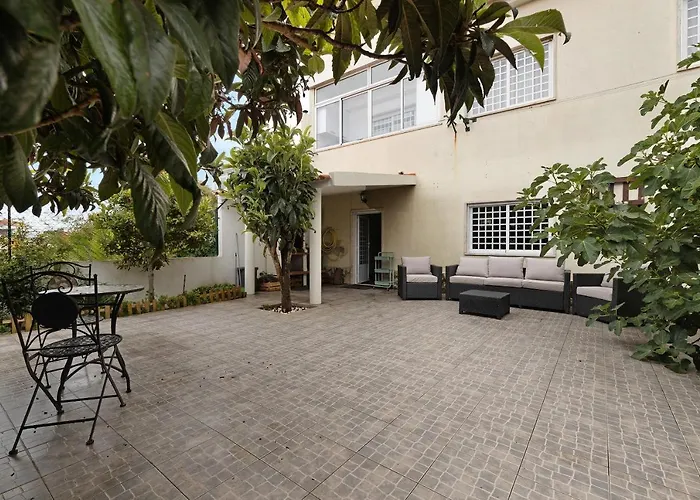 فيلة Caparica Sun