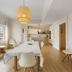 Caparica Sun Villa *